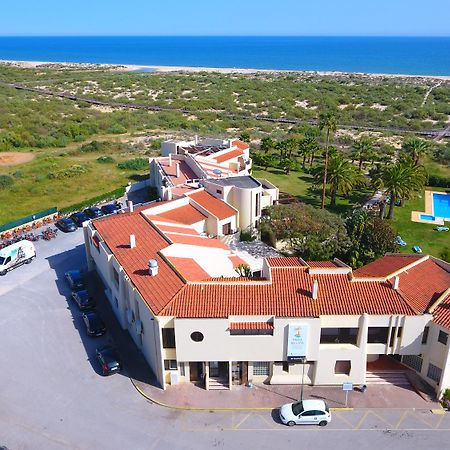 Praia Da Lota Resort - Beachfront Hotel Manta Rota Eksteriør bilde