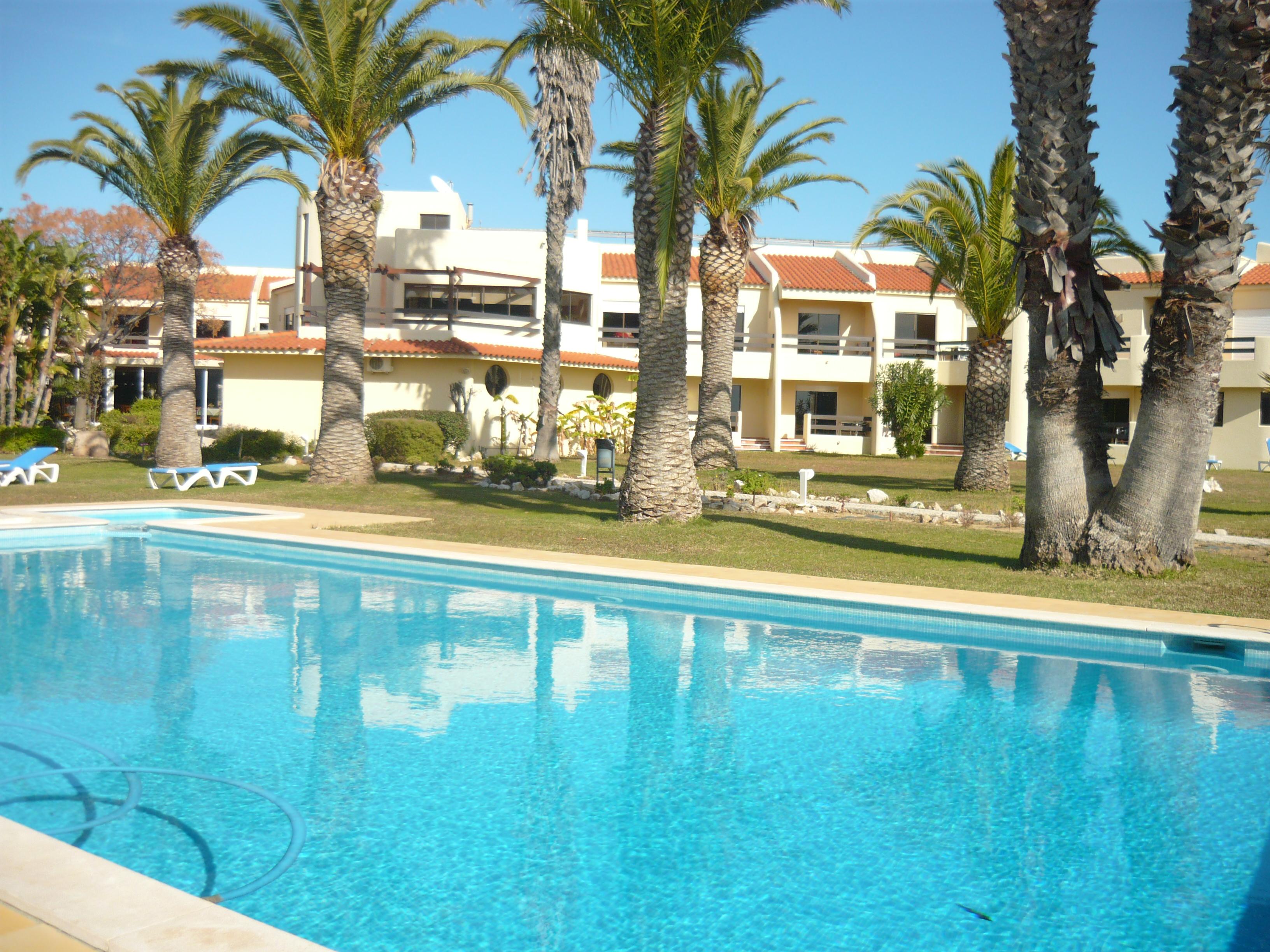 Praia Da Lota Resort - Beachfront Hotel Manta Rota Eksteriør bilde
