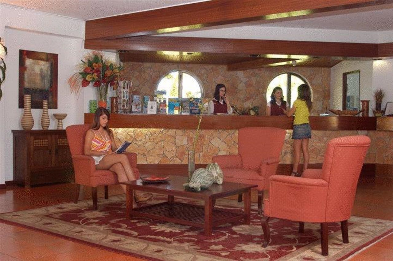 Praia Da Lota Resort - Beachfront Hotel Manta Rota Eksteriør bilde